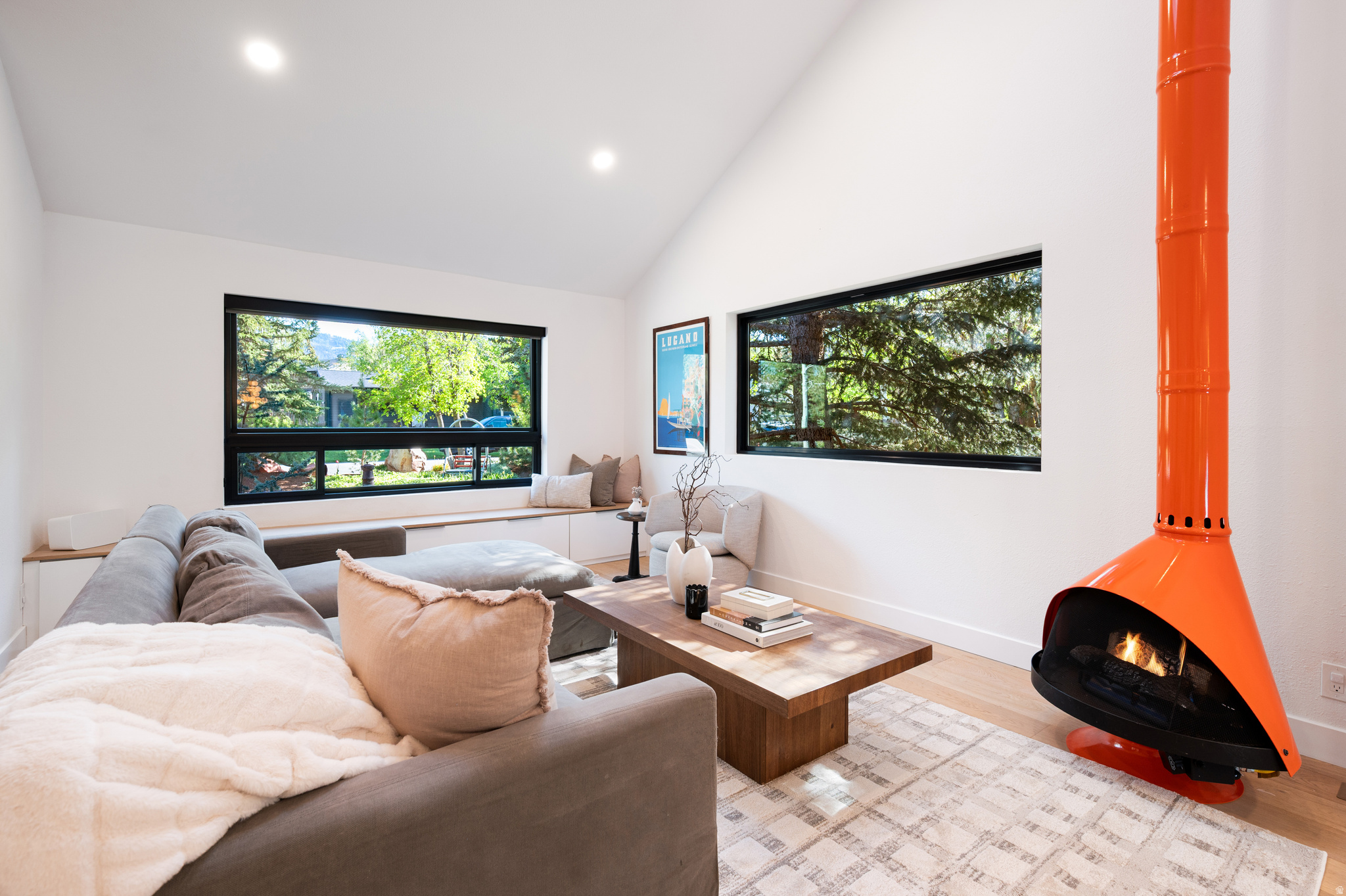 SILVER SPRINGS - Residential