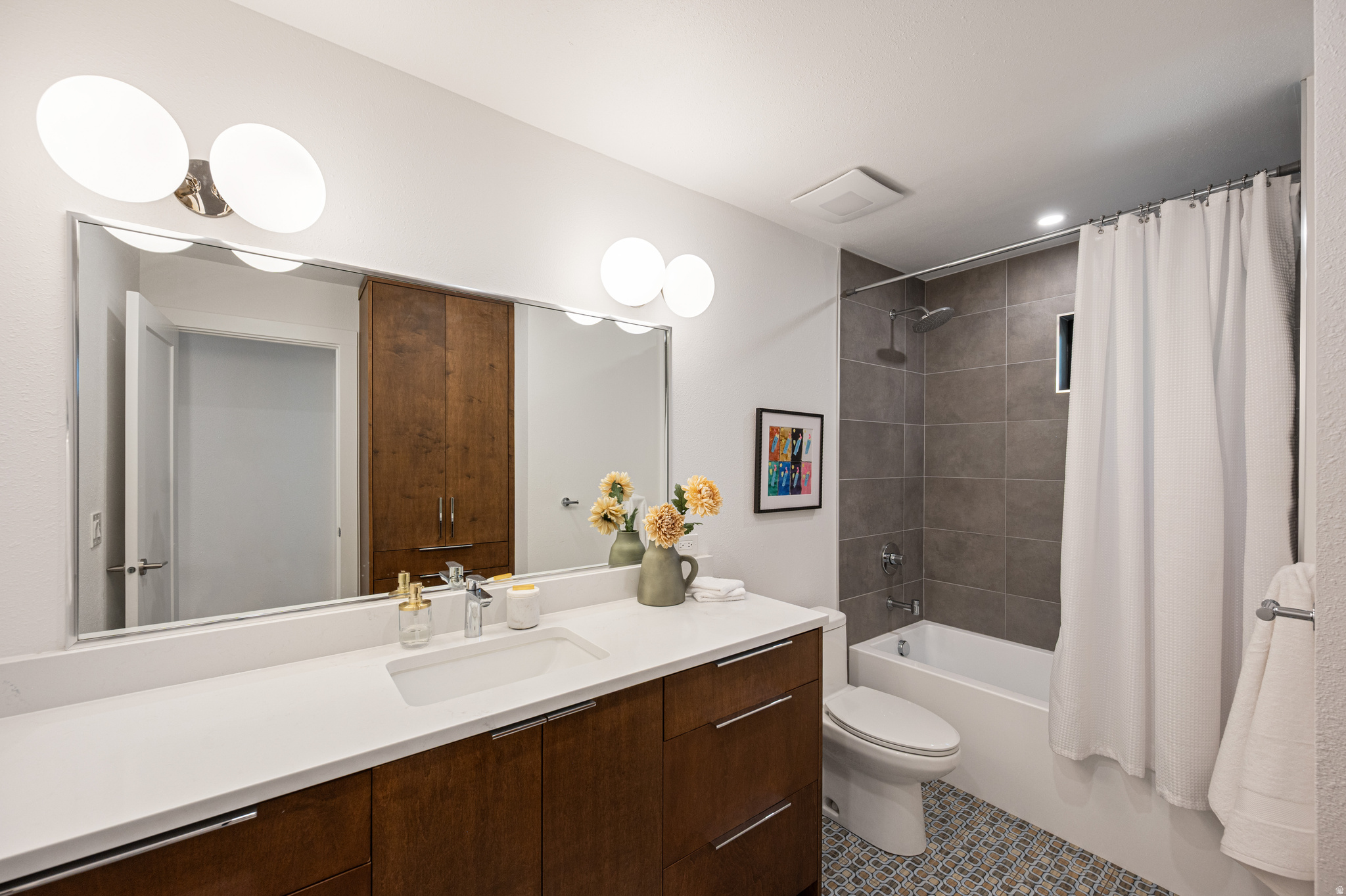 SILVER SPRINGS - Residential