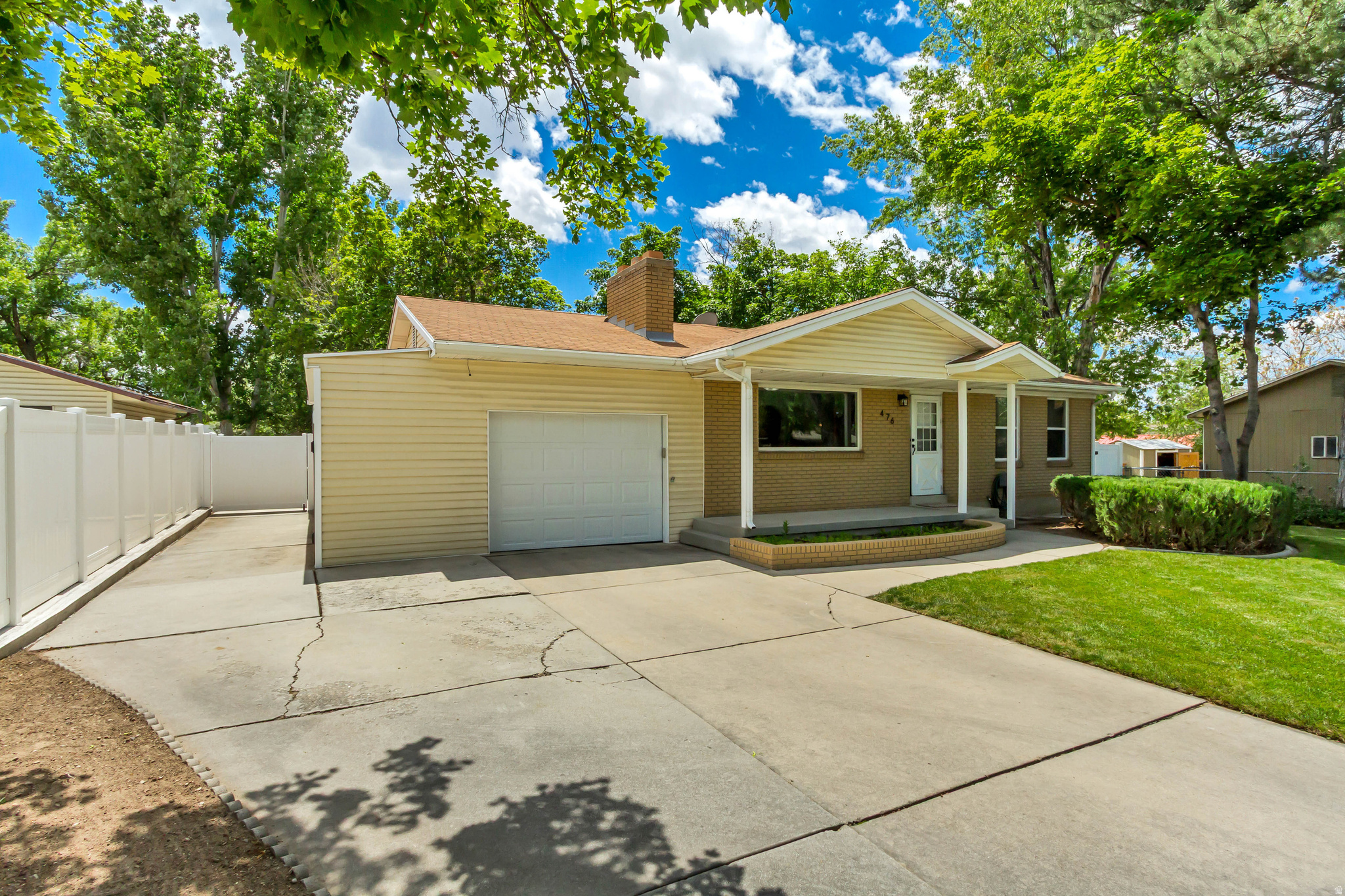SANDY HEIGHTS SOUTH - Residential