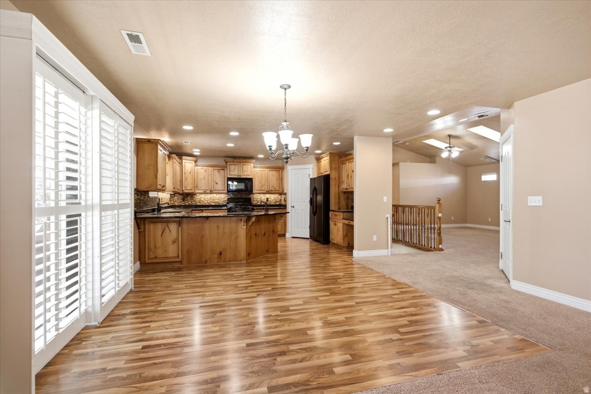 SPRING CREEK - Residential