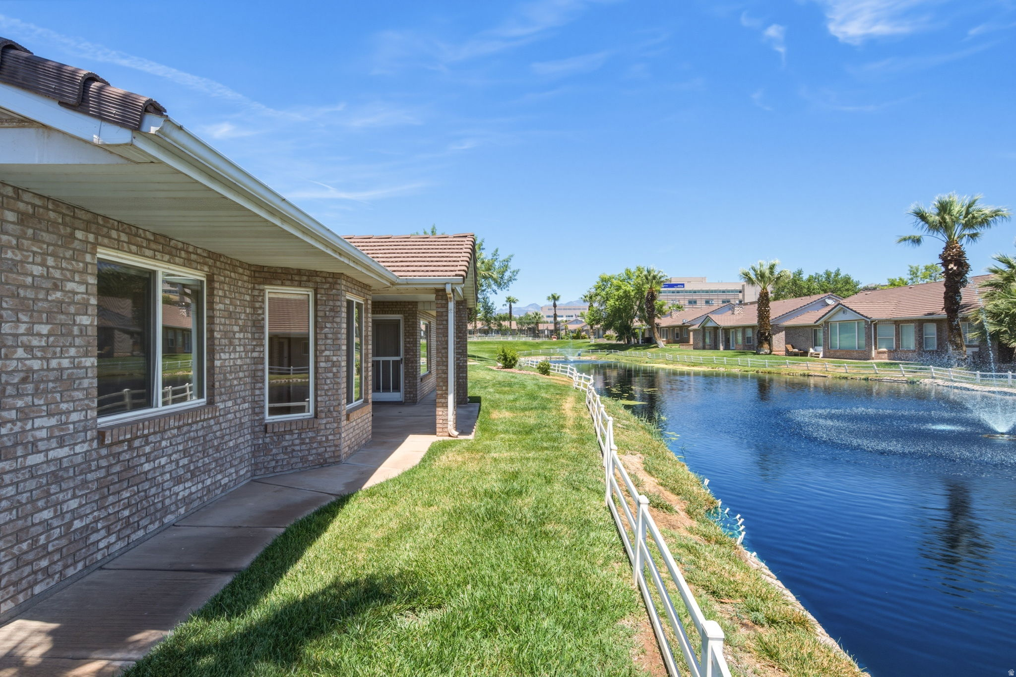 MEADOW CREEK - Residential