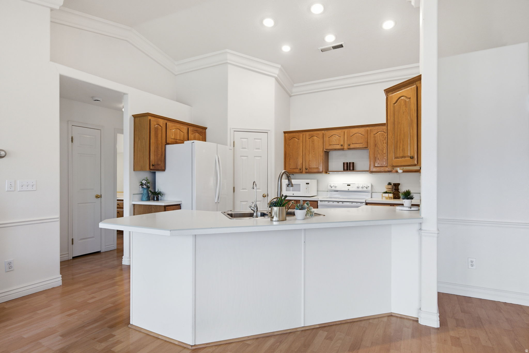 MEADOW CREEK - Residential