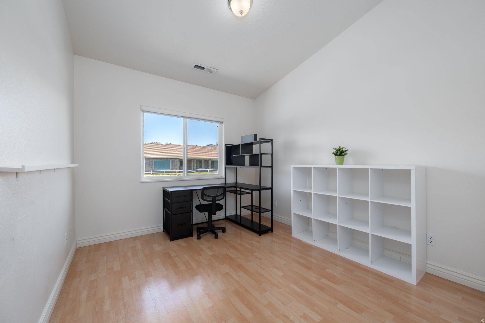 MEADOW CREEK - Residential