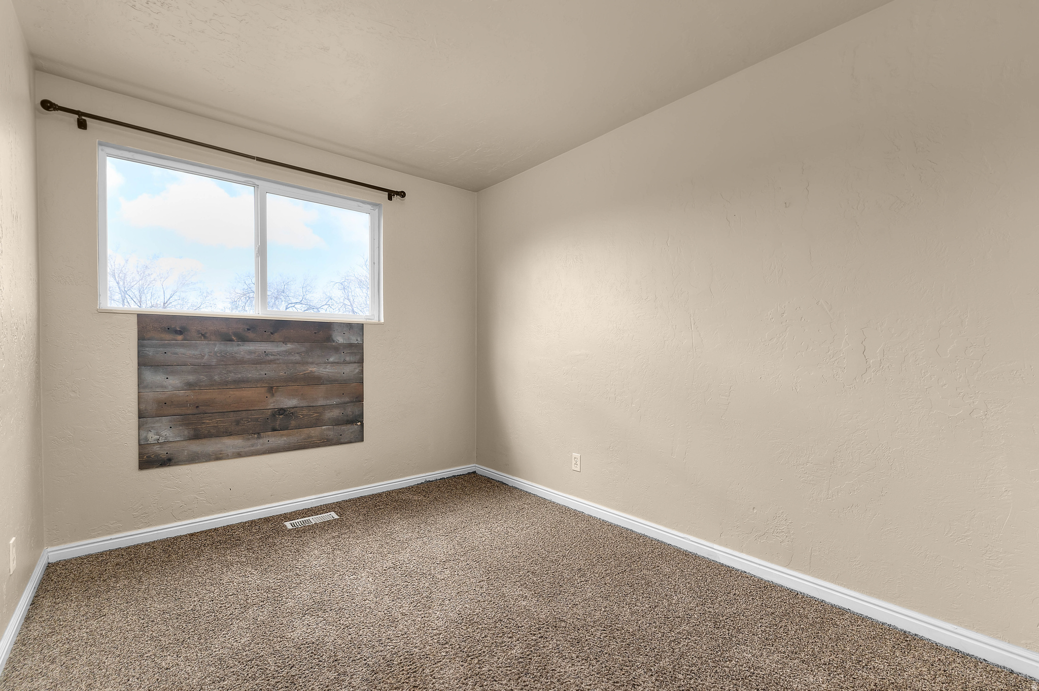 MEADOWGATE S - Residential