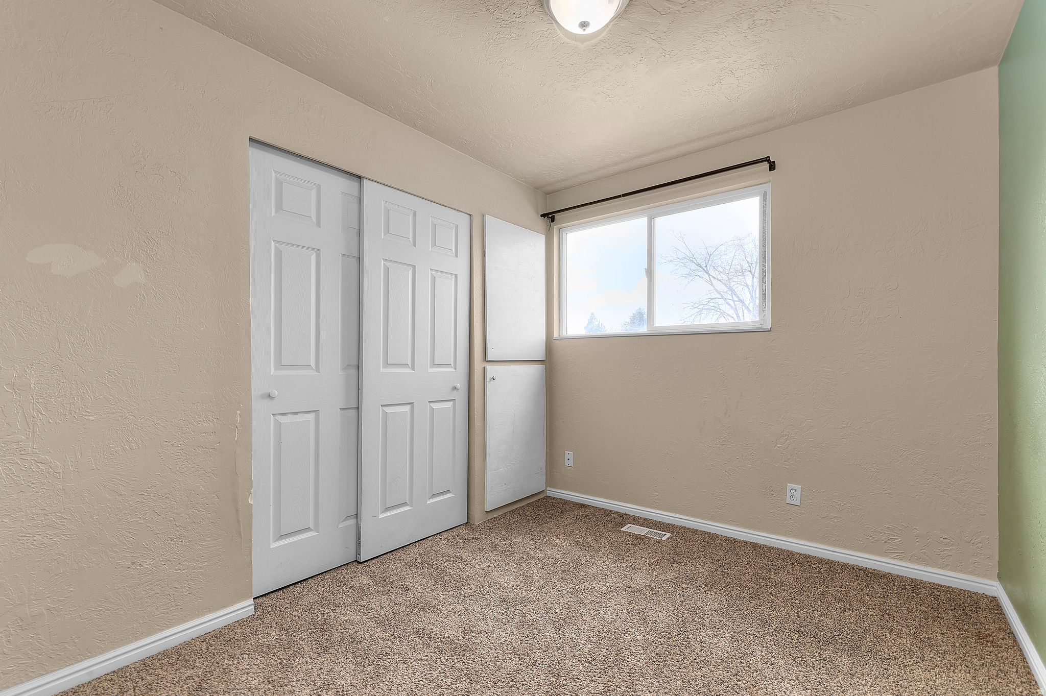 MEADOWGATE S - Residential