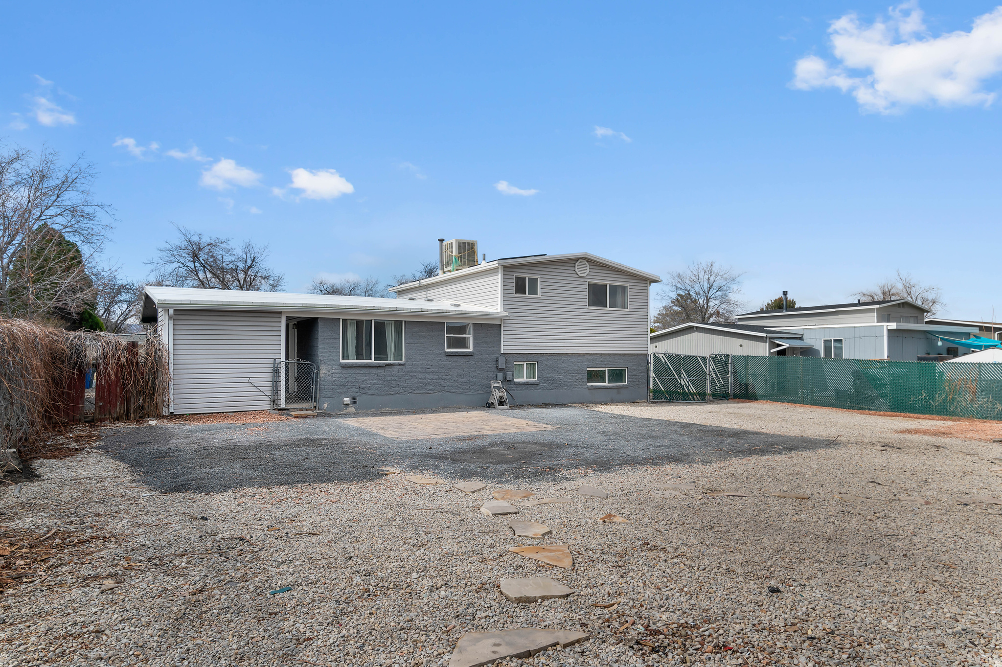 MEADOWGATE S - Residential