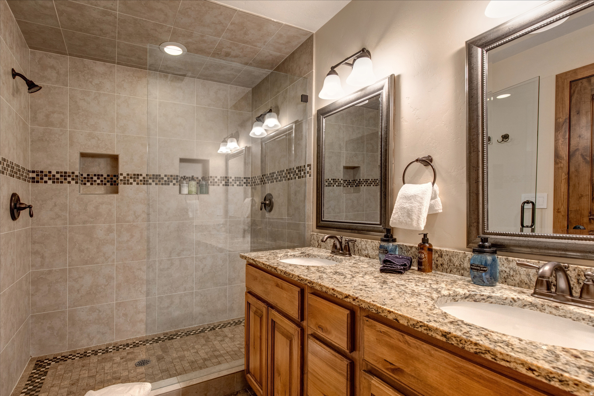 SNYDERS ADDITION - Commercial Sale