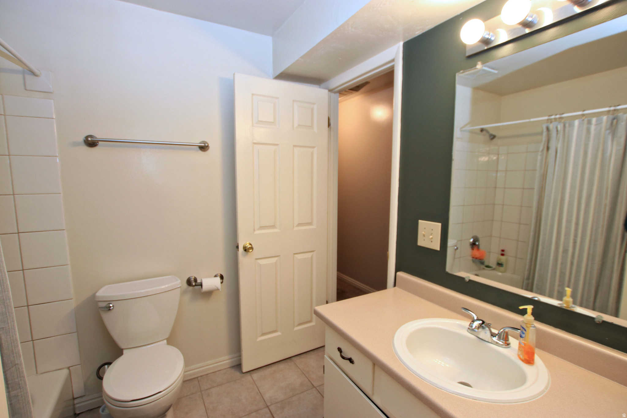 MEADOWS - Residential