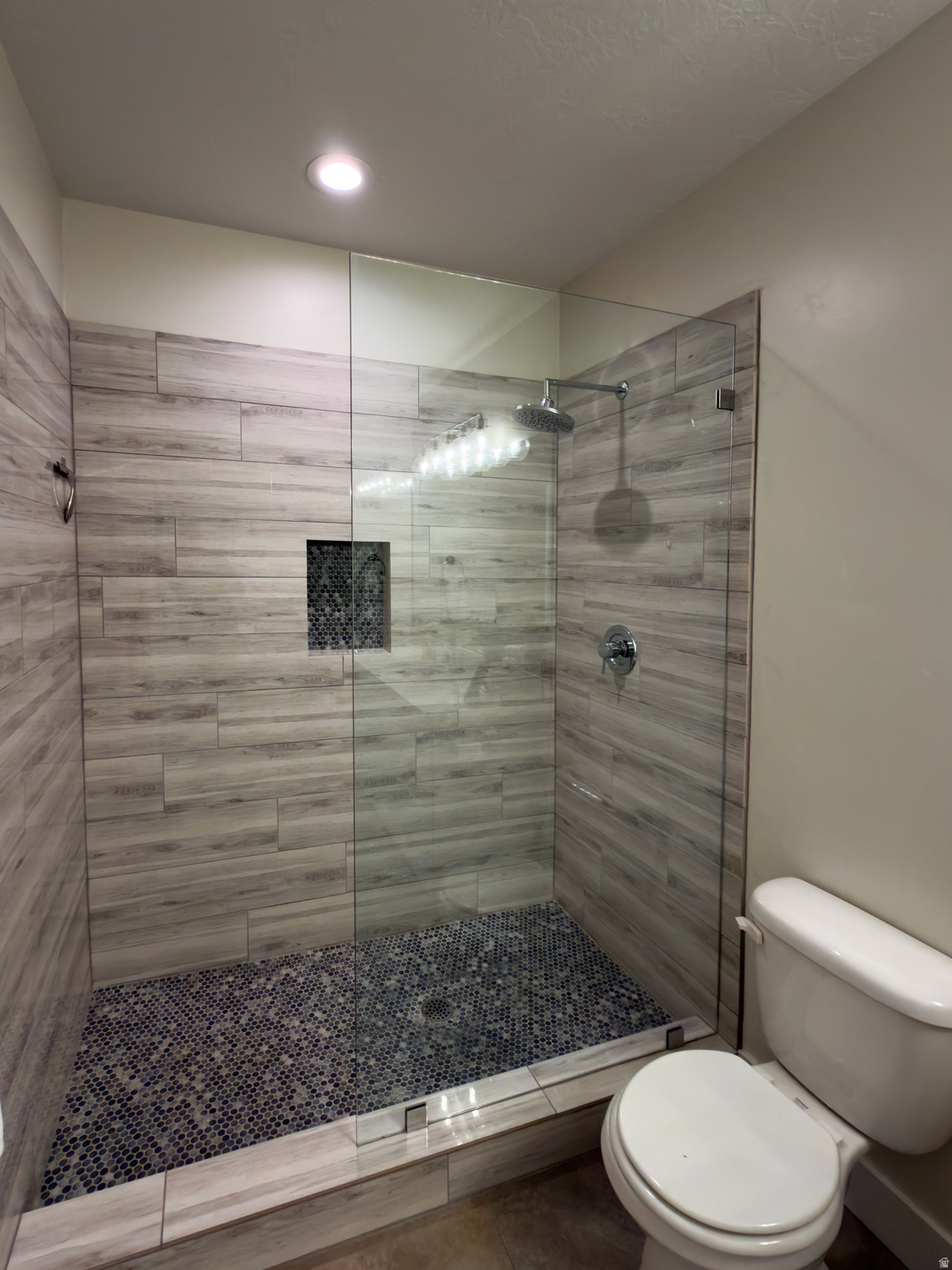 AVALON HILLS 128 - Residential