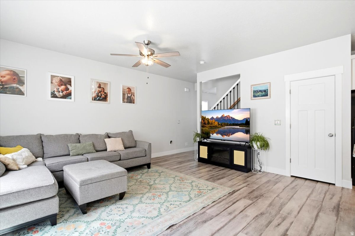 RIVERSTONE TOWNHOMES - Residential