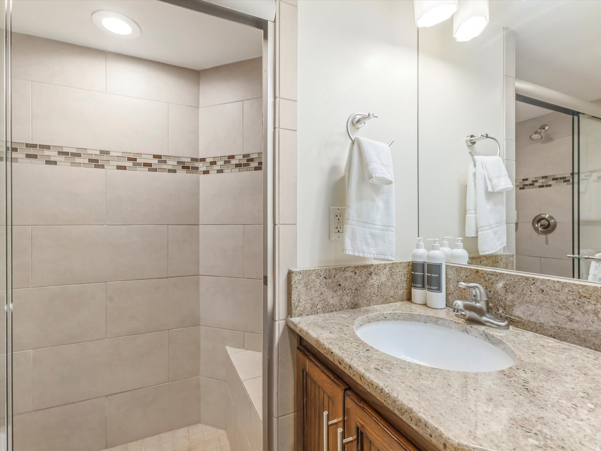 SILVER KING - Residential