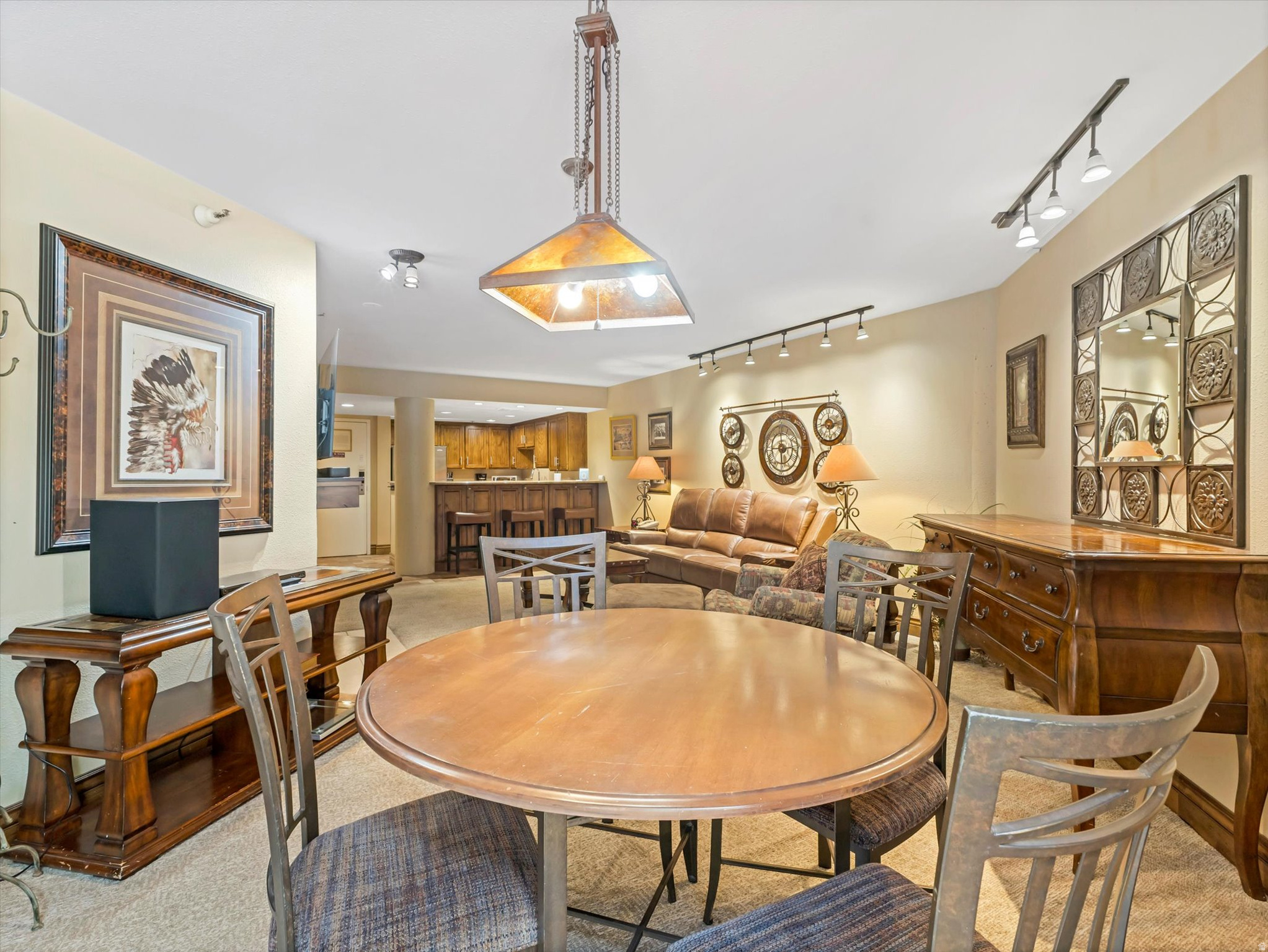 SILVER KING - Residential