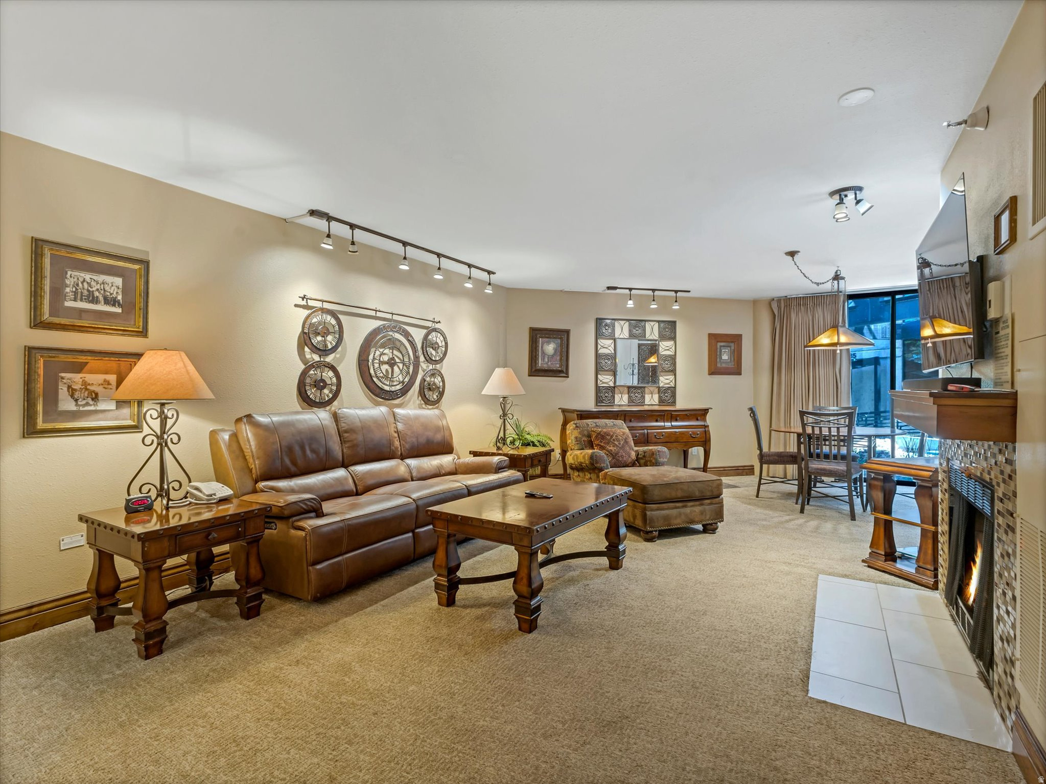 SILVER KING - Residential