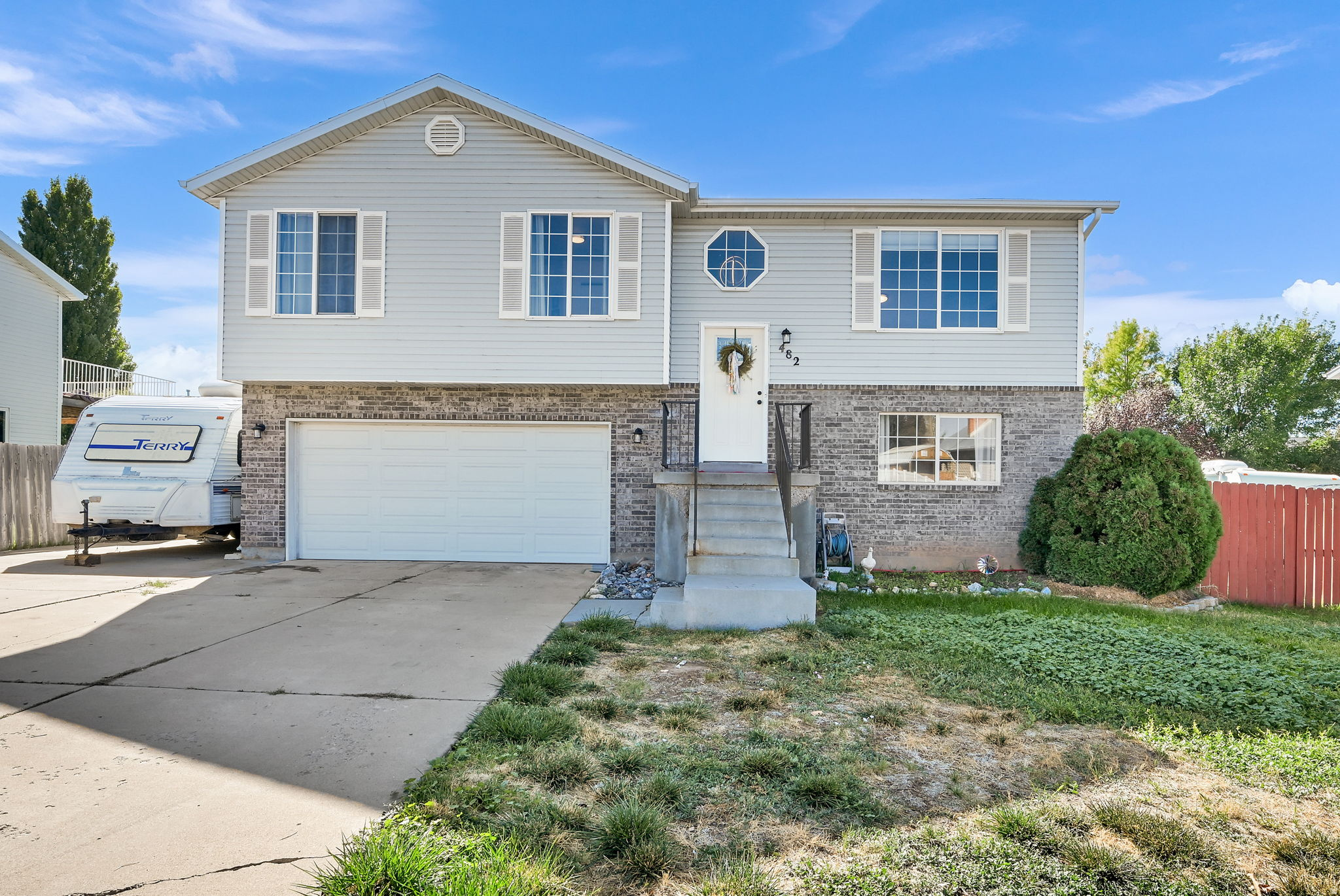 BUSH ESTATES - Residential