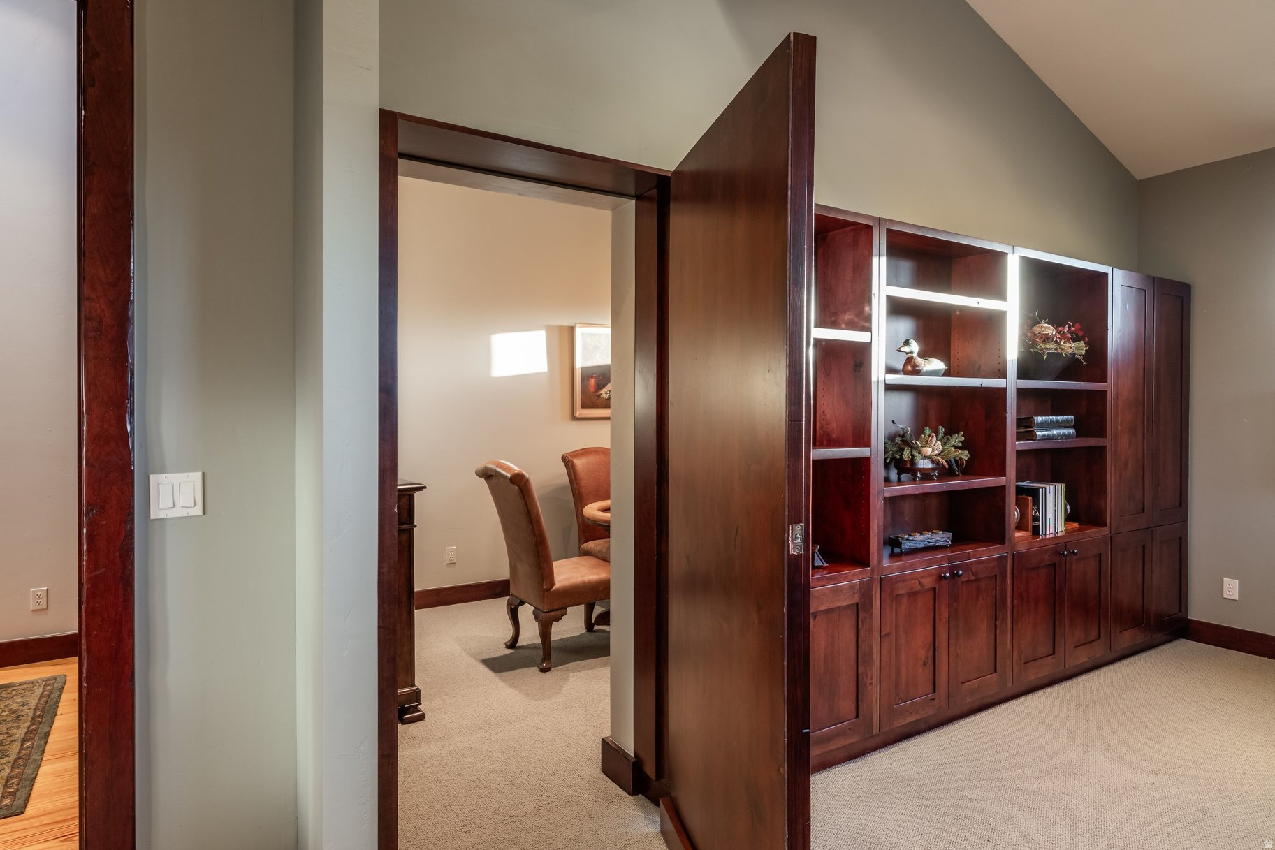 OAKLEY TOWN - Residential