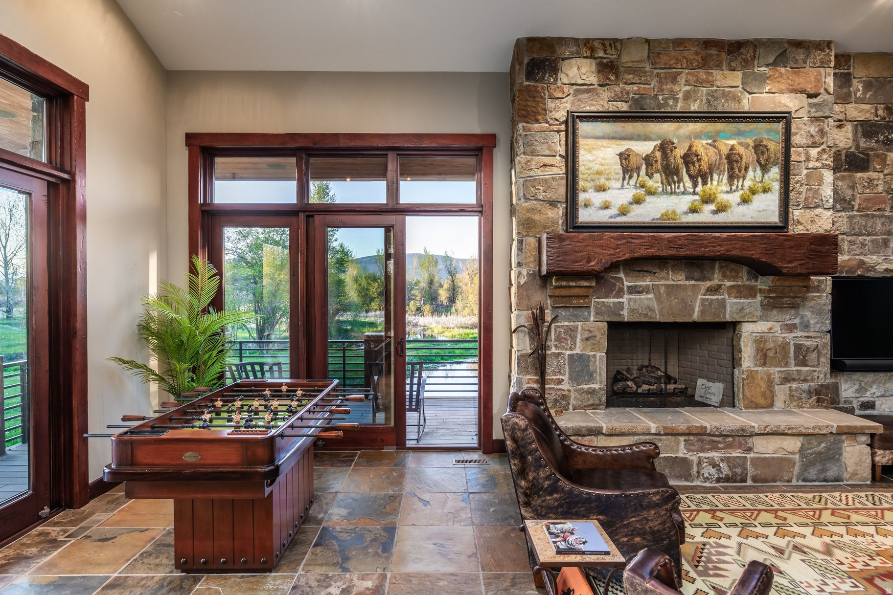 OAKLEY TOWN - Residential