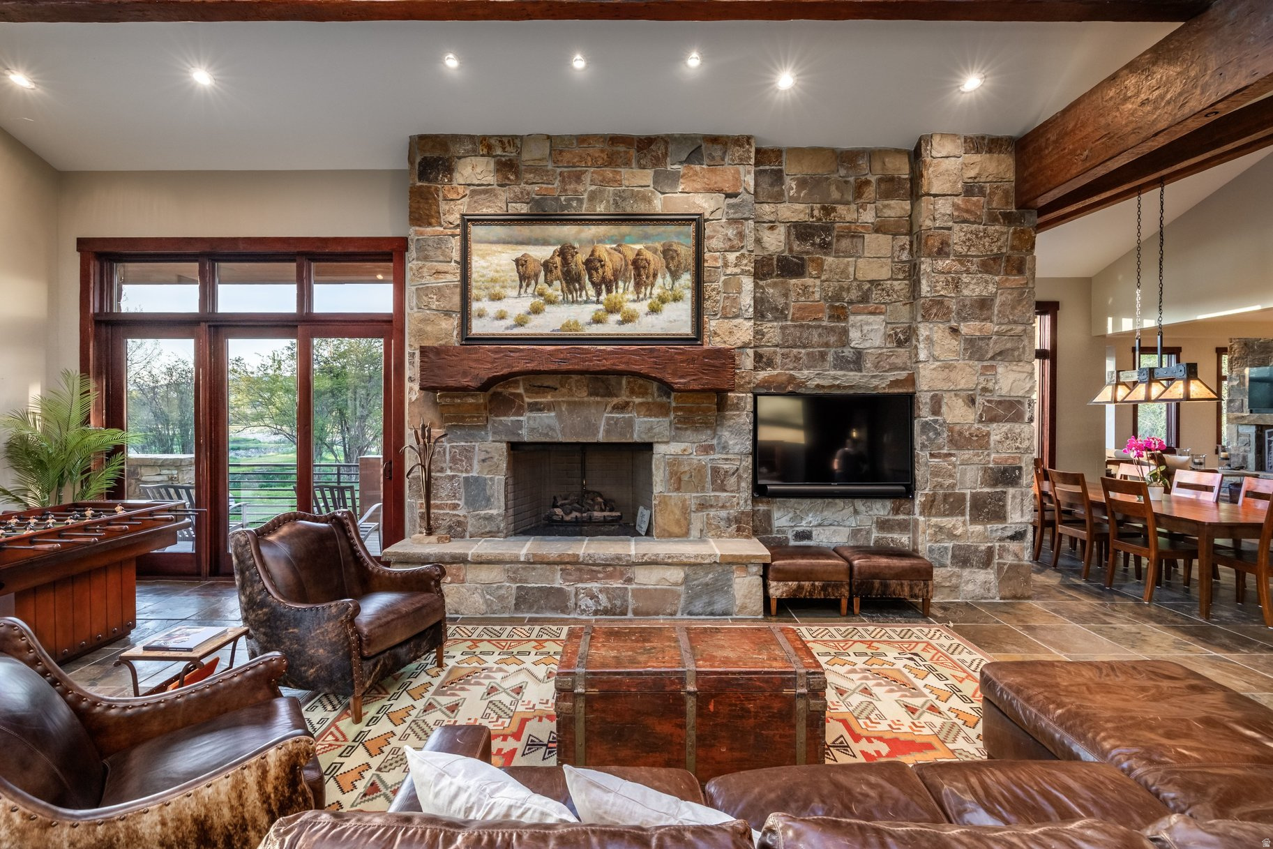 OAKLEY TOWN - Residential