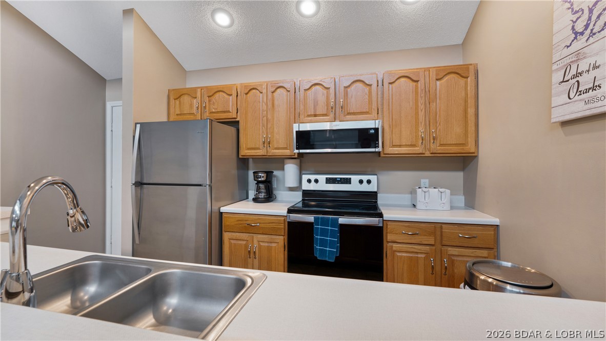 Pelican Bay Condominium - Residential