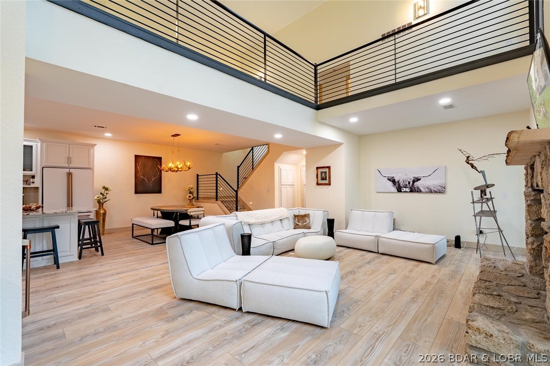Located in the highly sought-after Four Seasons community, this remodeled 5-bedroom, 3.5-bath home offers the perfect blend of space, style, and lake lifestyle. 3 lots totaling 1.38 acres, this approximately 3,400 sq ft home features seasonal lake views and an unbeatable location within walking distance to the Swim & Tennis Club and just a short ride to the community boat launch.
Extensively updated throughout, the home showcases all-new flooring, paint, beautifully remodeled bathrooms, upgraded kitchen complete with luxury appliances, new HVAC. No detail was overlooked in the transformation of this home. Easy main-level living; the spacious floor plan offers room for everyone!
Plenty of space to add a shop or additional outdoor entertaining areas. Homes with this much acreage, updated condition, and access to premier amenities are hard to find.
Enjoy all the incredible community amenities including outdoor and indoor pools, tennis courts, fitness center, playgrounds, campground, trailer storage, boat launch, and more. This is your opportunity to enjoy the Four Seasons lifestyle in a move-in ready home with space, privacy, and convenience.