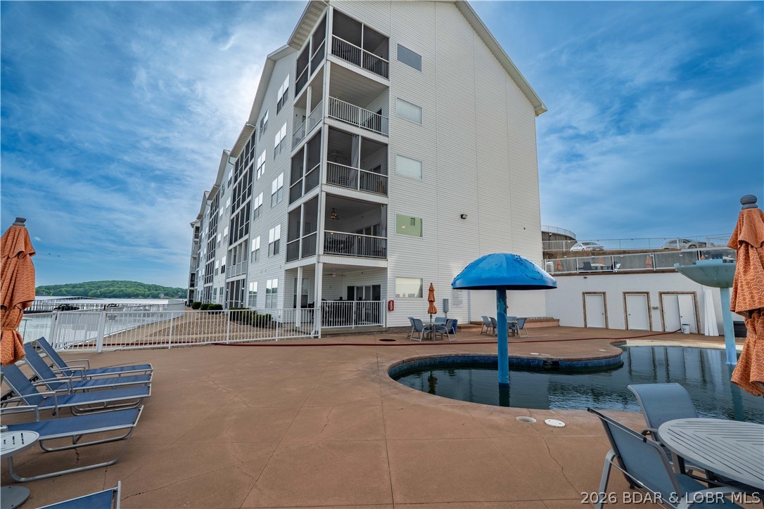 Isla Del Sol - Residential