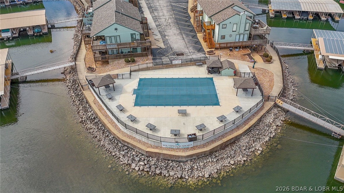 Southwood Shores Condominium - Residential