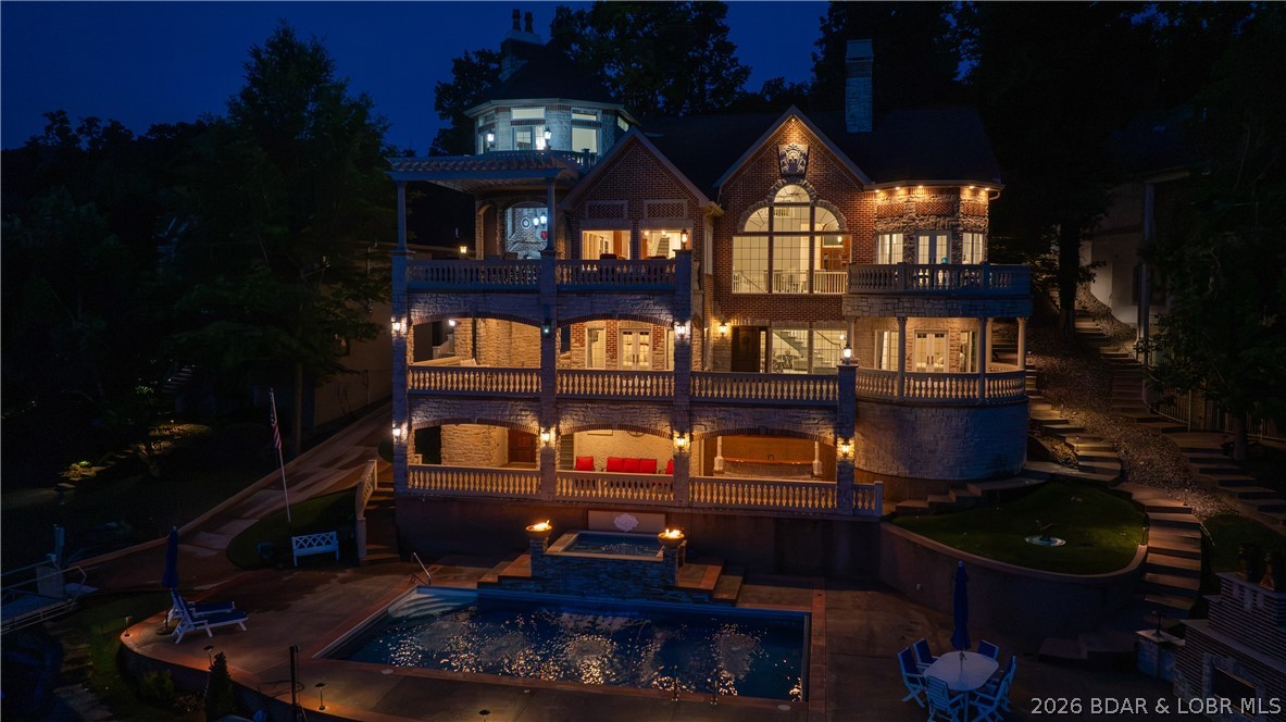 Grand Point No. 2 - Residential