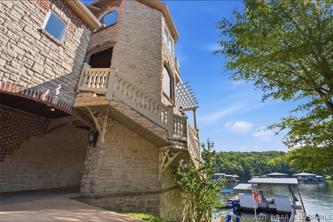 Grand Point No. 2 - Residential
