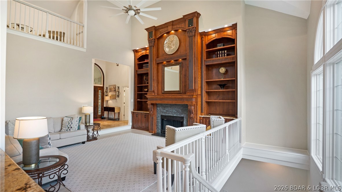 Grand Point No. 2 - Residential