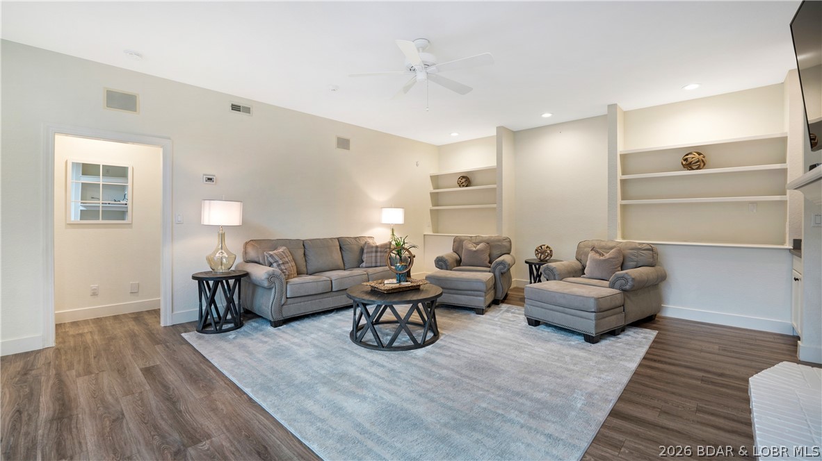 Grand Point No. 2 - Residential