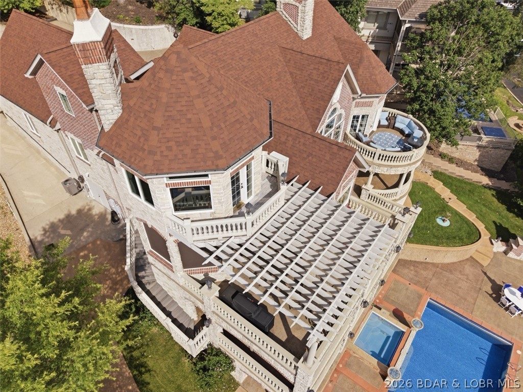 Grand Point No. 2 - Residential