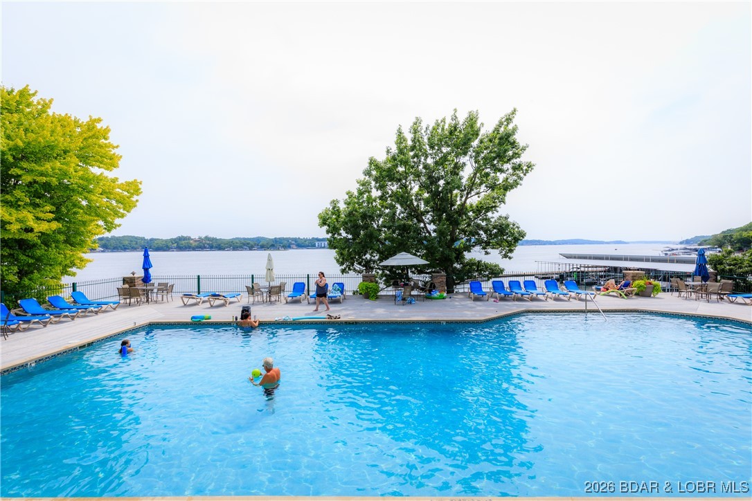 Harbour Towne Condominium - Residential