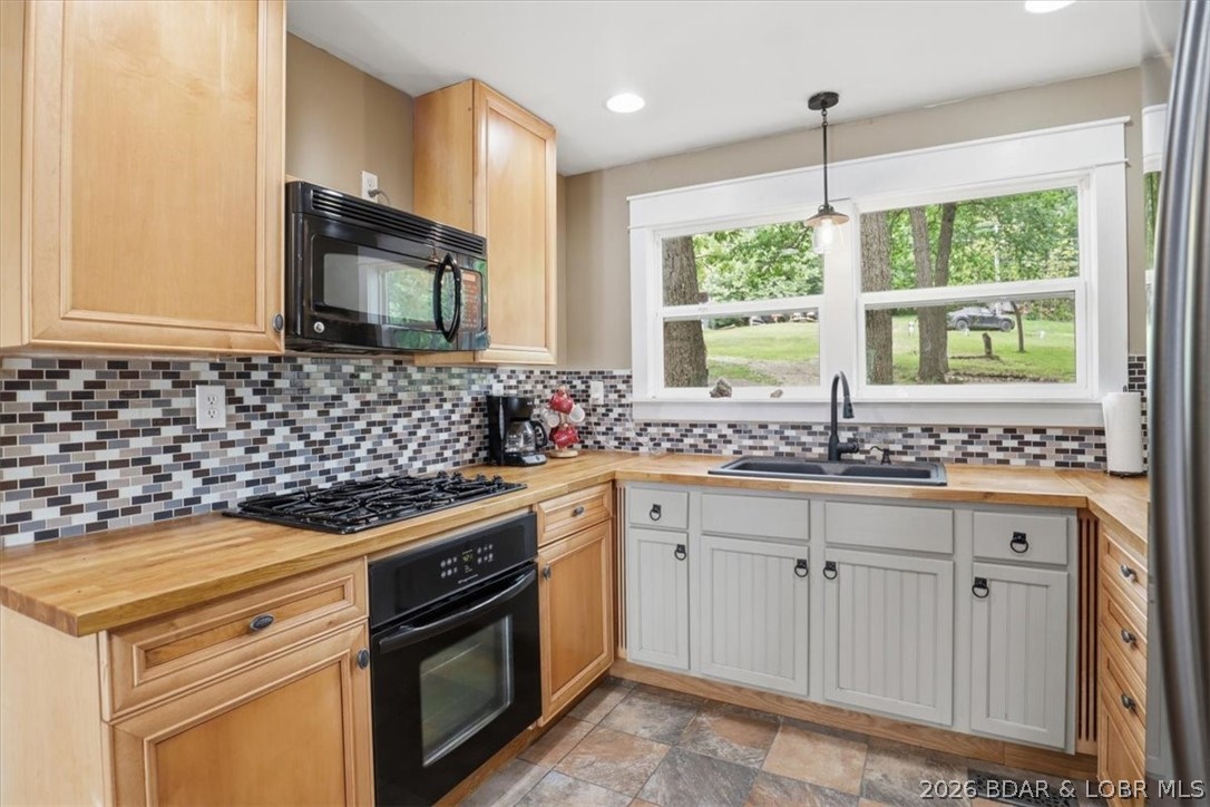 Ivy Bend - Residential