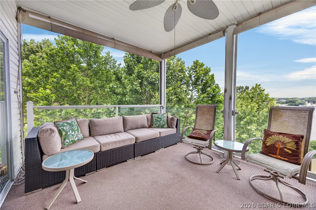 Sunset Palms Condominium - Residential
