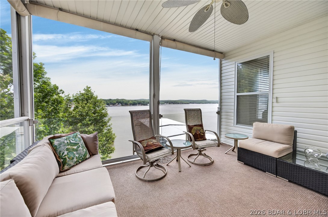 Sunset Palms Condominium - Residential