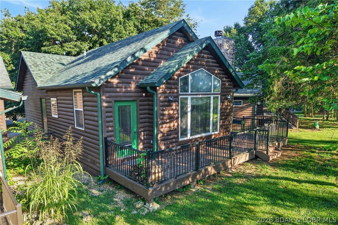 Step into the ultimate turn-key lifestyle at Old Kinderhook, the premier golf destination at the Lake of the Ozarks! This beautifully updated, intimate cottage offers a seamless blend of cozy charm and modern convenience—perfect for a high-end getaway or full-time living. Old Kinderhook has year-round activities, including championship course golf, several swimming pools, sand volleyball, an ice rink, and more. Enjoy a meal at the famous Trophy Room, and then take a stroll through the nature-filled parklike setting that Kinderhook is famous for. Set up your personal showing today.