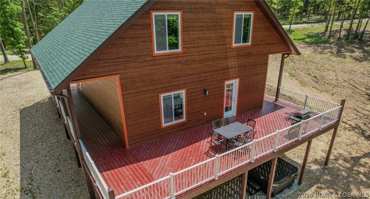 **Home sale includes $75,000 cash due to buyer at close for rental income or can be used towards garage allowances. The Estates of Kinderhook, “The Lake’s Premier Gated Resort Community“ offers private 5 acre home sites with amazing views. This 5 bedroom 3 bathroom furnished vacation home is located just minutes away from world famous Old Kinderhook’s Tom Weiskopf signature golf course. Enjoy golf, seasonal ice skating and fine dining just minutes away. Newly constructed clubhouse within gated development featuring spa, social areas, indoor/outdoor pools, jacuzzi, fire pits, pickleball courts, gym and sauna. Our design provides wrap around decks, and private entertaining areas. Upgraded appliances and a Jacuzzi hot tub. Schedule your property tour today!
  New two car detached garage to be added to existing property from cash or credits due to buyer at close upon buyer request.