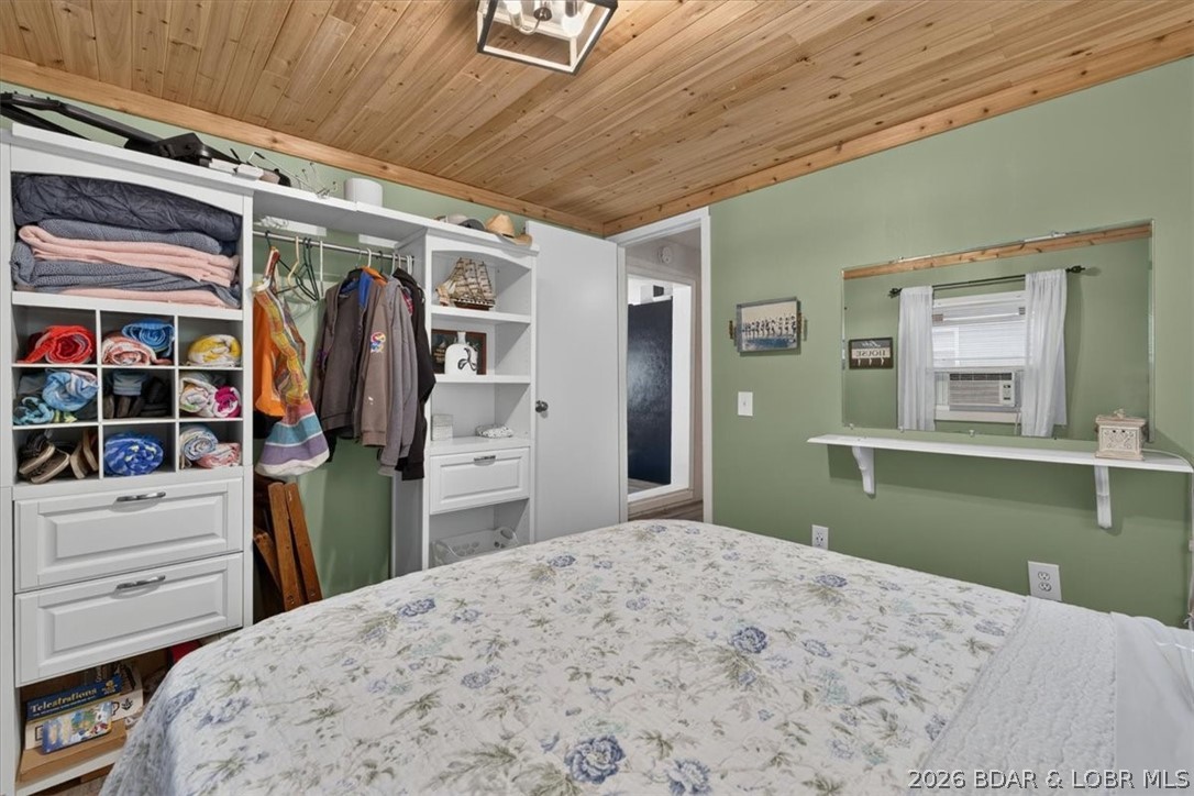 Lazy Acres - Residential