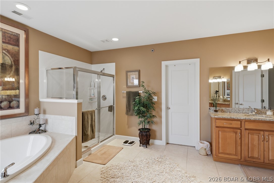Regatta Bay Condominium - Residential