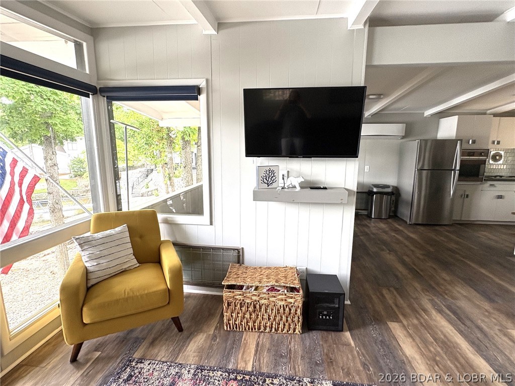Broadview Acres - Residential