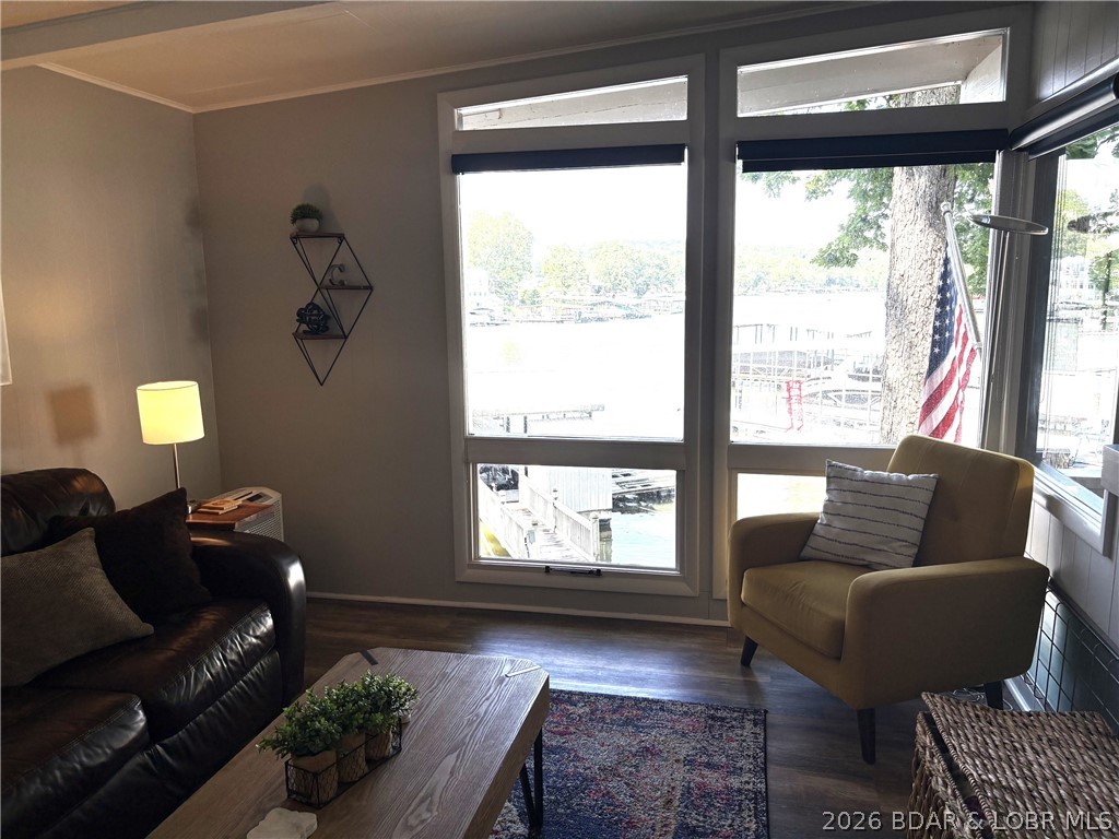 Broadview Acres - Residential
