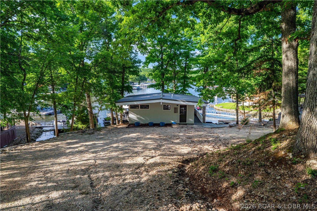 Broadview Acres - Residential