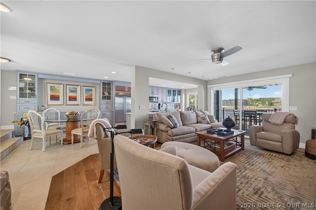 Waters Edge Condominium - Residential