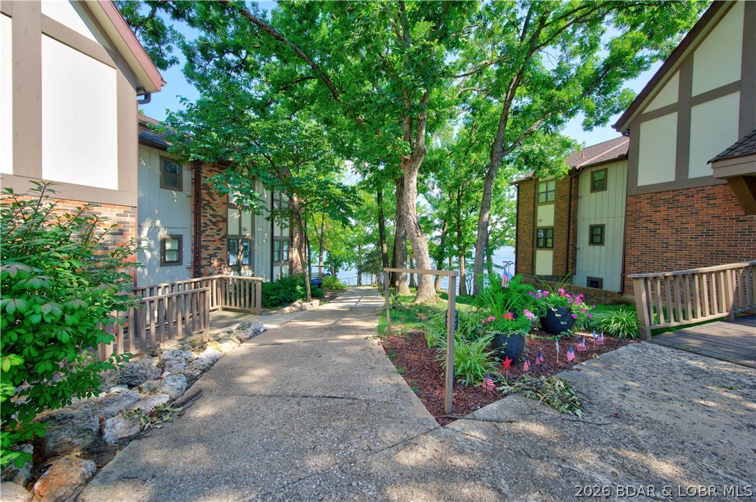 Waters Edge Condominium - Residential