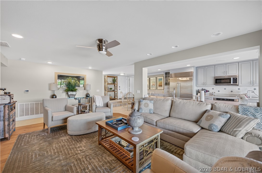 Waters Edge Condominium - Residential