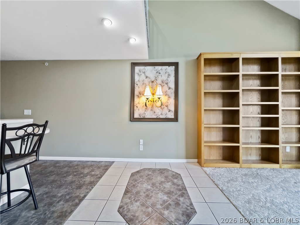 Cedar Glen Condominium - Residential