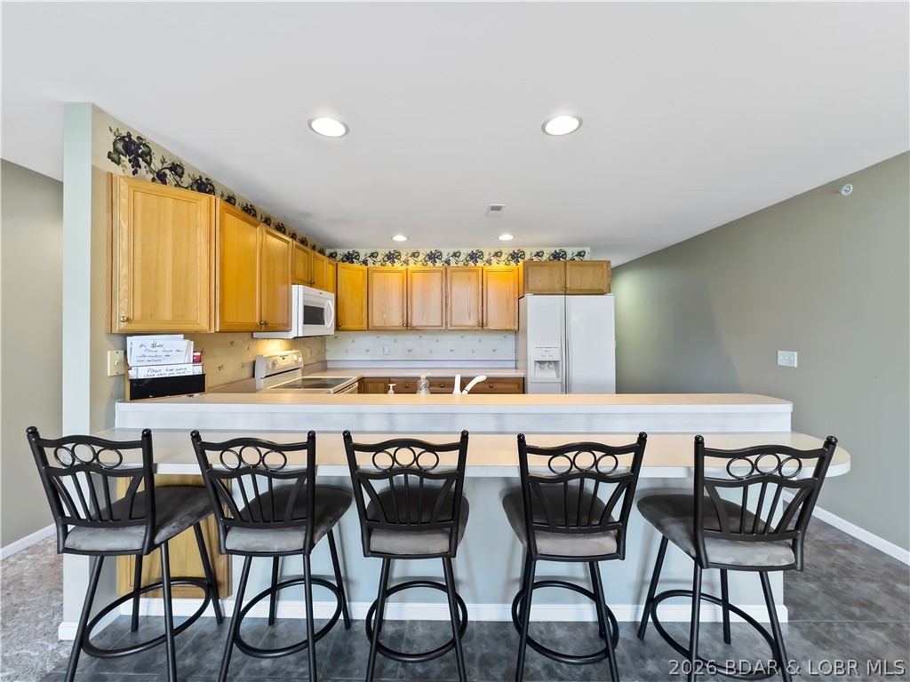 Cedar Glen Condominium - Residential