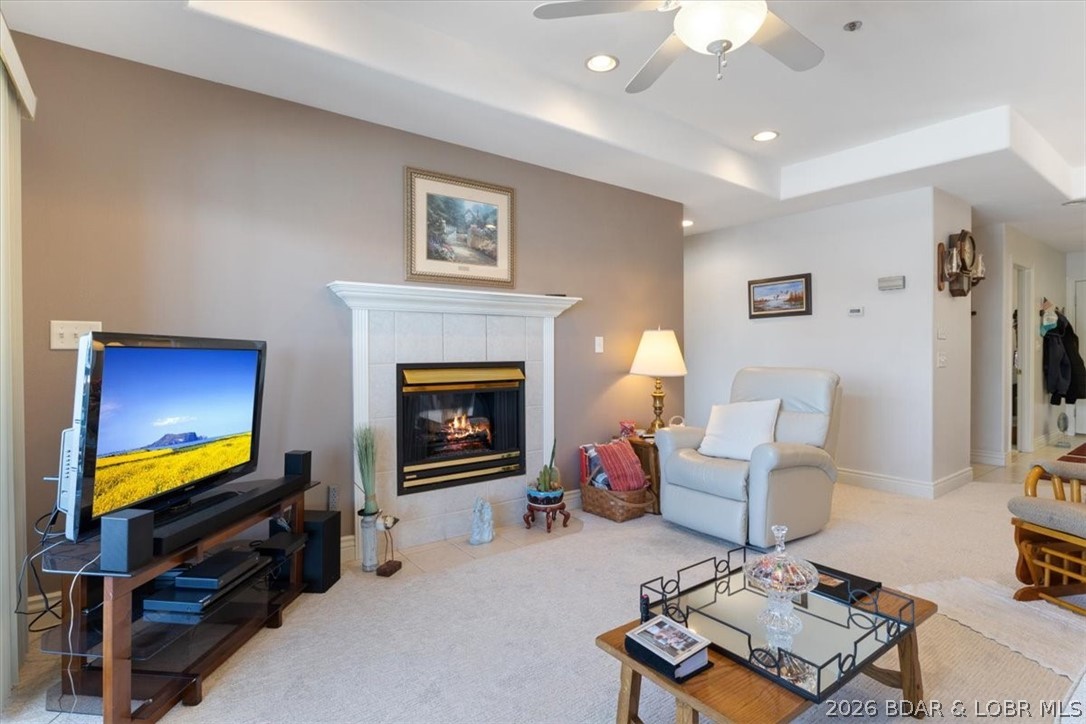 The Falls Condo - East Shore - Residential
