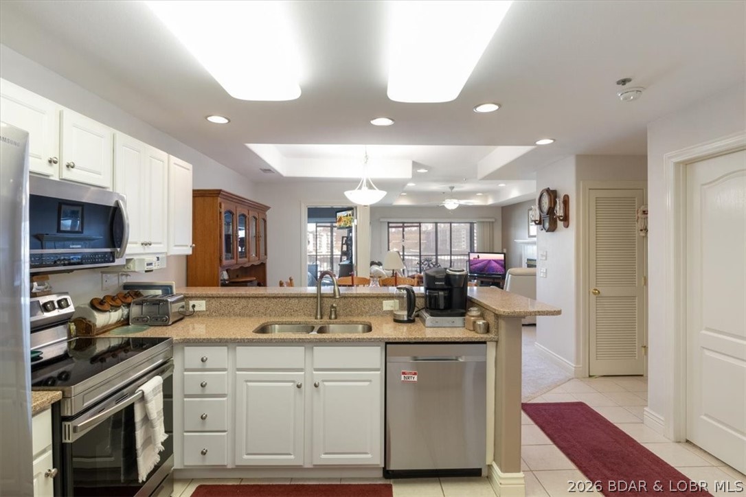 The Falls Condo - East Shore - Residential