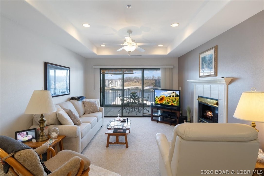 The Falls Condo - East Shore - Residential