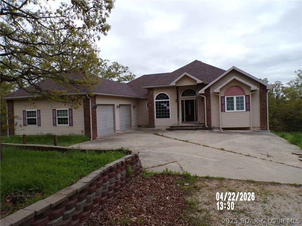 HIGHEST & BEST OFFERS DUE 5/18 AT 1 PM. 5 Bedroom, (one bedroom non conforming) 3 1/2 bath, home sitting on 9.40 Acres! This home has tons of potential, with tall ceilings, large living room & kitchen perfect for any growing family! Prior to seller receipt & approval of full title package foreclosure title to be conveyed by quit claim/non warranty deed. WATER WILL NOT BE TURNED ON FOR ANY INSPECTIONS, WATER DID NOT HOLD PRESSURE.